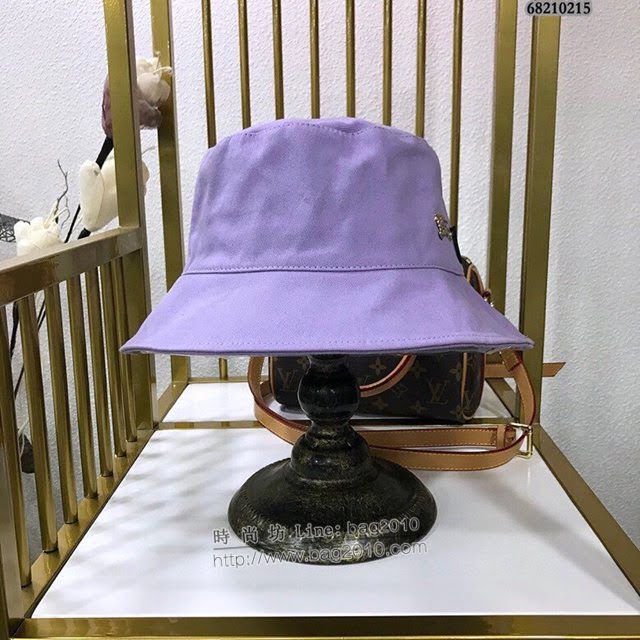 Burberry男女同款帽子 巴寶莉戰馬漁夫帽遮陽帽  mm1051